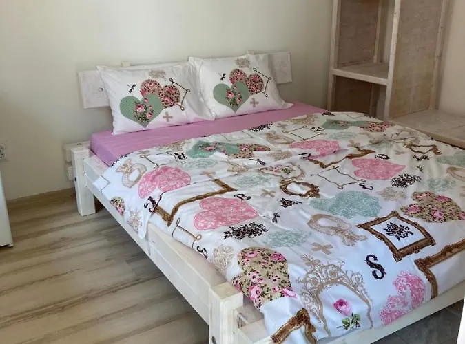 Ofilovi Pensjonat Nesebyr