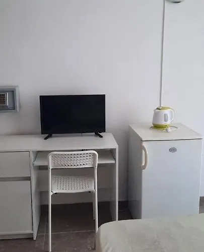 Ofilovi Pensjonat Nesebyr